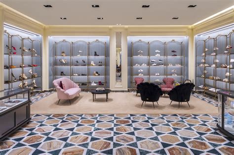 gucci store valencia|gucci store locations near me.